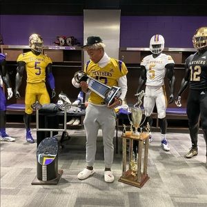 Meet your Posher, De’vaughn